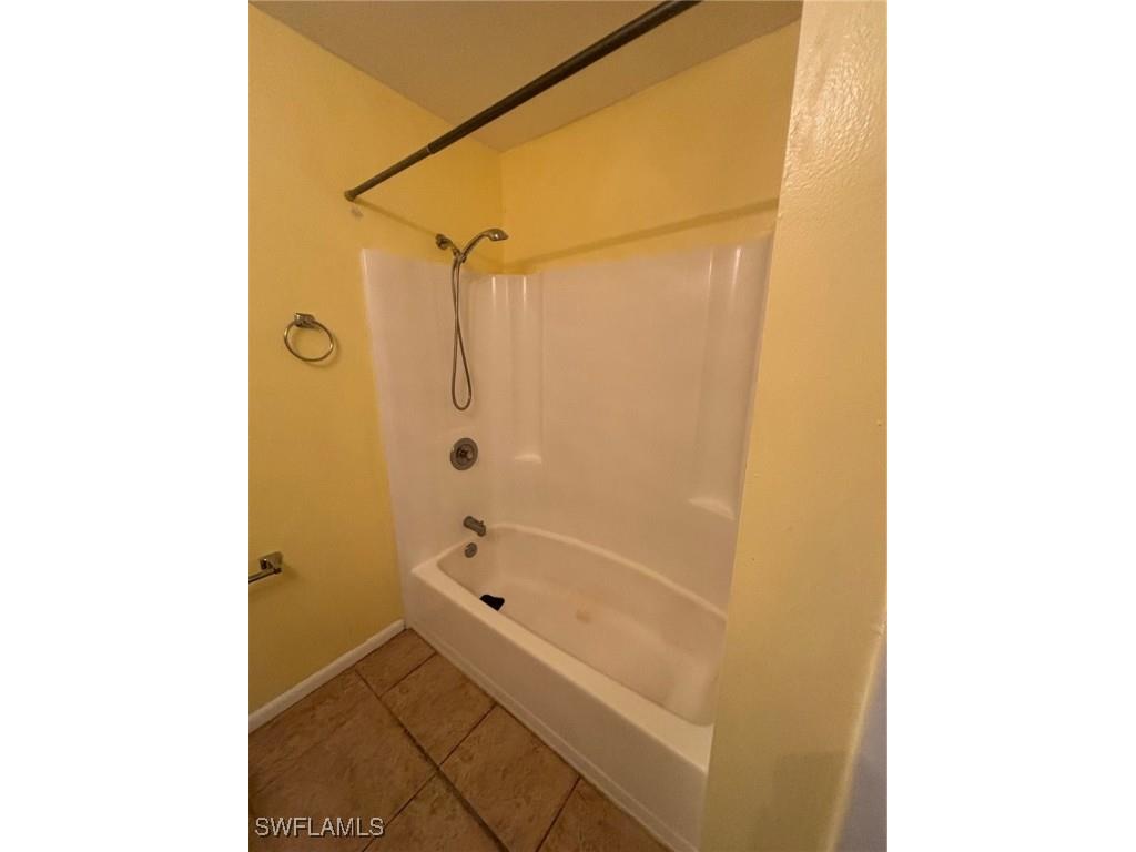 5386 16th Place SW #F-4 Naples FL 34116 225078273 image9