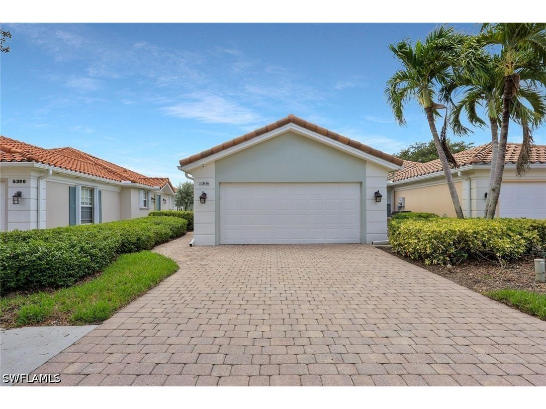 5386 Guadeloupe Way Naples FL 34119 226021181 image2