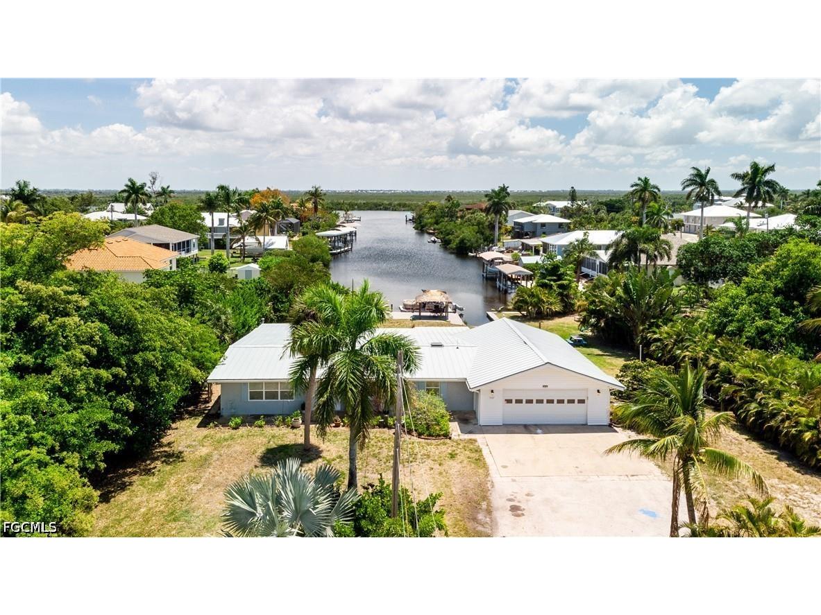 5387 Marina Drive Bokeelia FL 33922 2026021981 image1