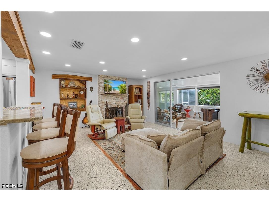 5387 Marina Drive Bokeelia FL 33922 2026021981 image10