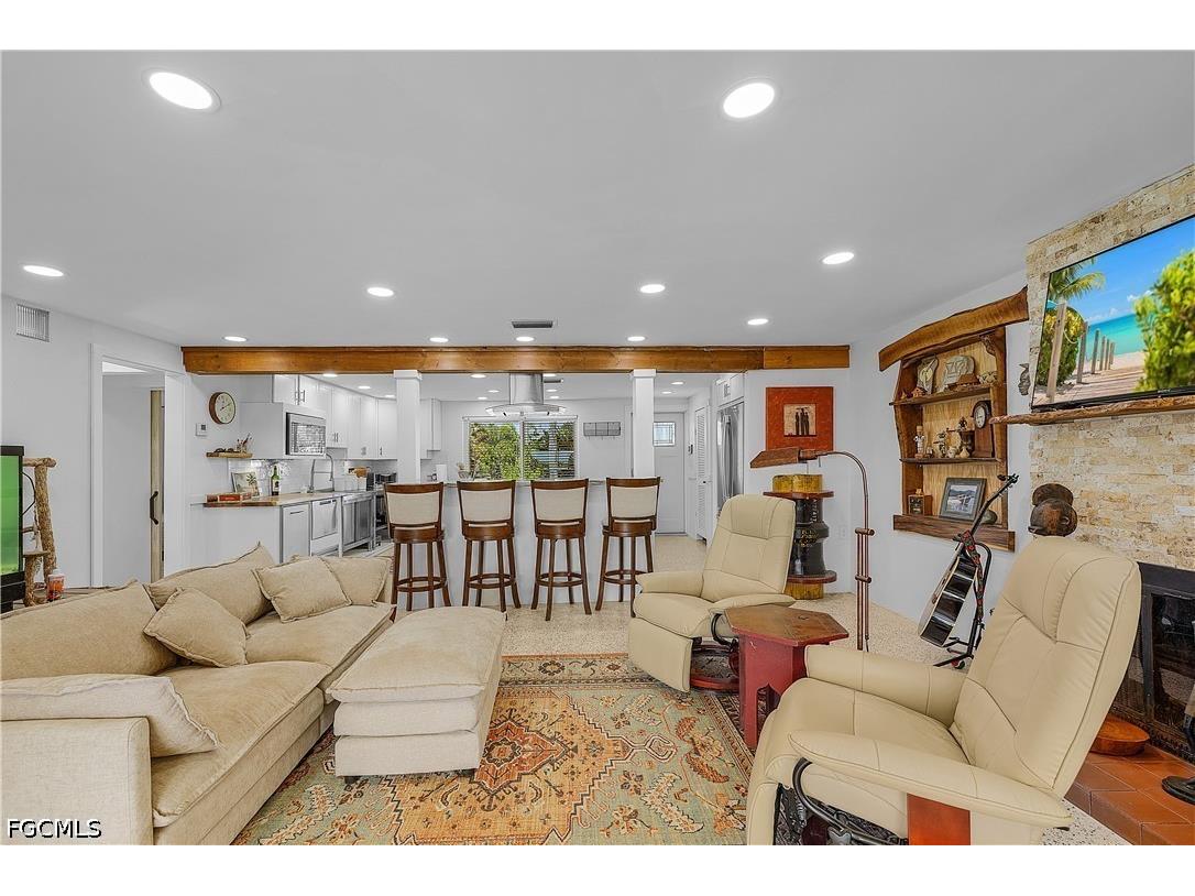 5387 Marina Drive Bokeelia FL 33922 2026021981 image12