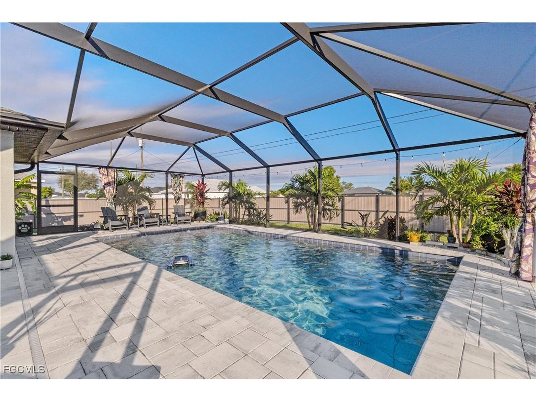 539 NW 13th Street Cape Coral FL 33993 2025018430 image1
