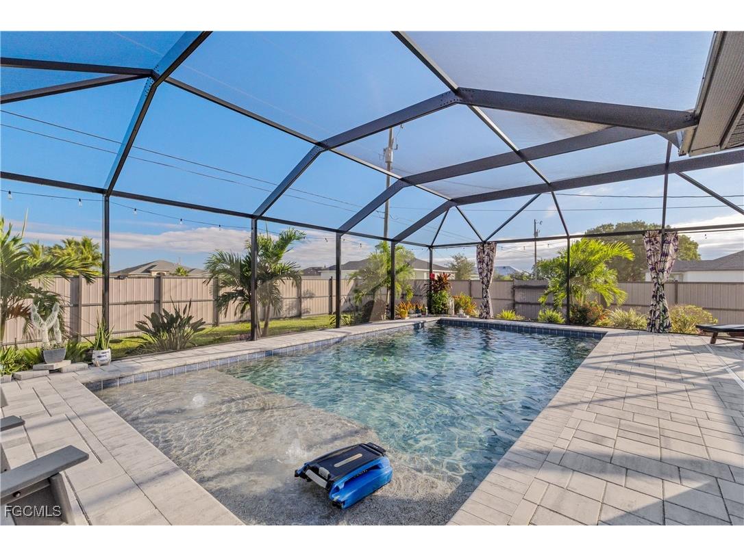 539 NW 13th Street Cape Coral FL 33993 2025018430 image11