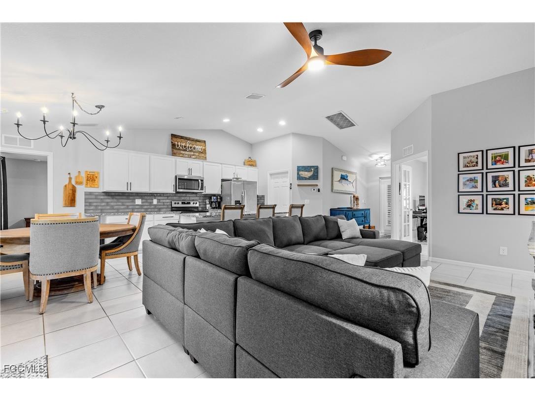 539 NW 13th Street Cape Coral FL 33993 2025018430 image17