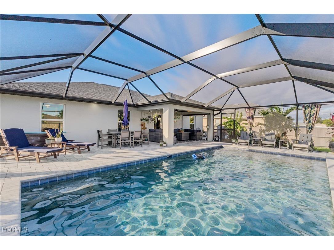 539 NW 13th Street Cape Coral FL 33993 2025018430 image3