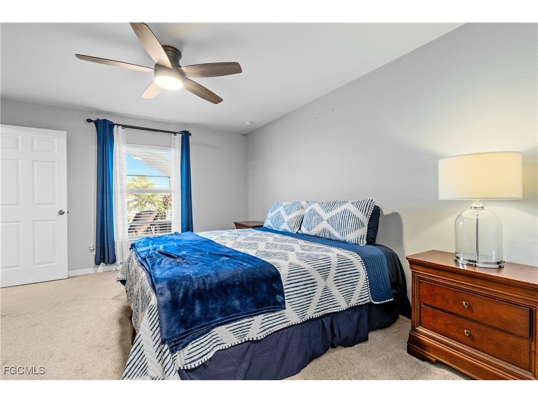 539 NW 13th Street Cape Coral FL 33993 2025018430 image33