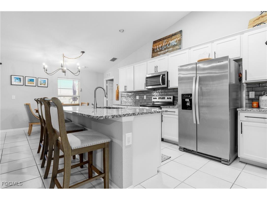 539 NW 13th Street Cape Coral FL 33993 2025018430 image6