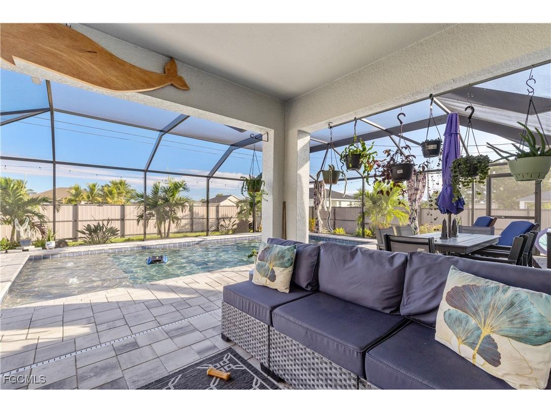 539 NW 13th Street Cape Coral FL 33993 2025018430 image9