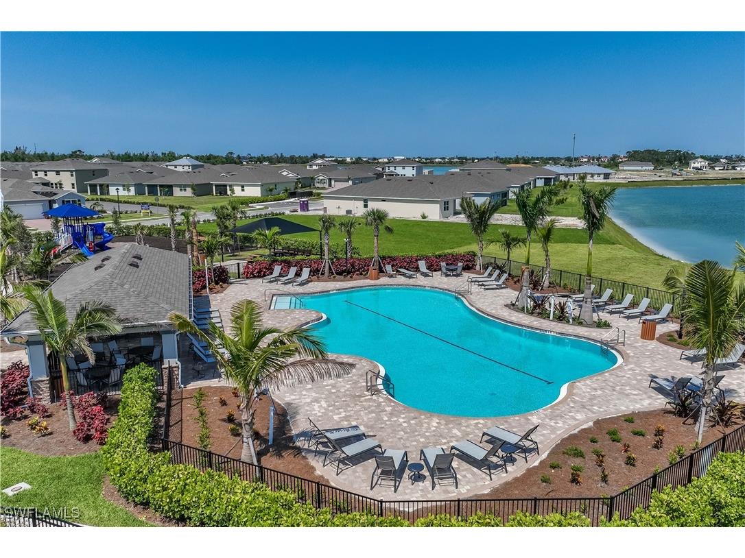 539 Spring Hill Lake Loop Cape Coral FL 33993 225077206 image23