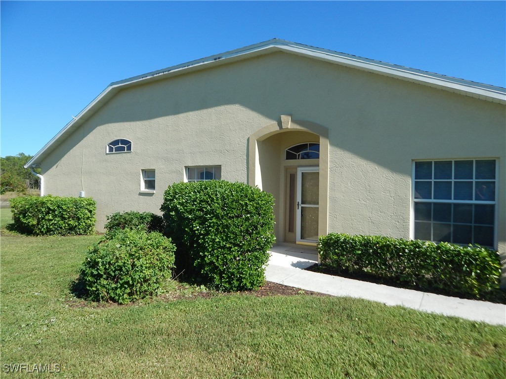 5390 Whitten Drive Naples FL 34104 225032343 image2