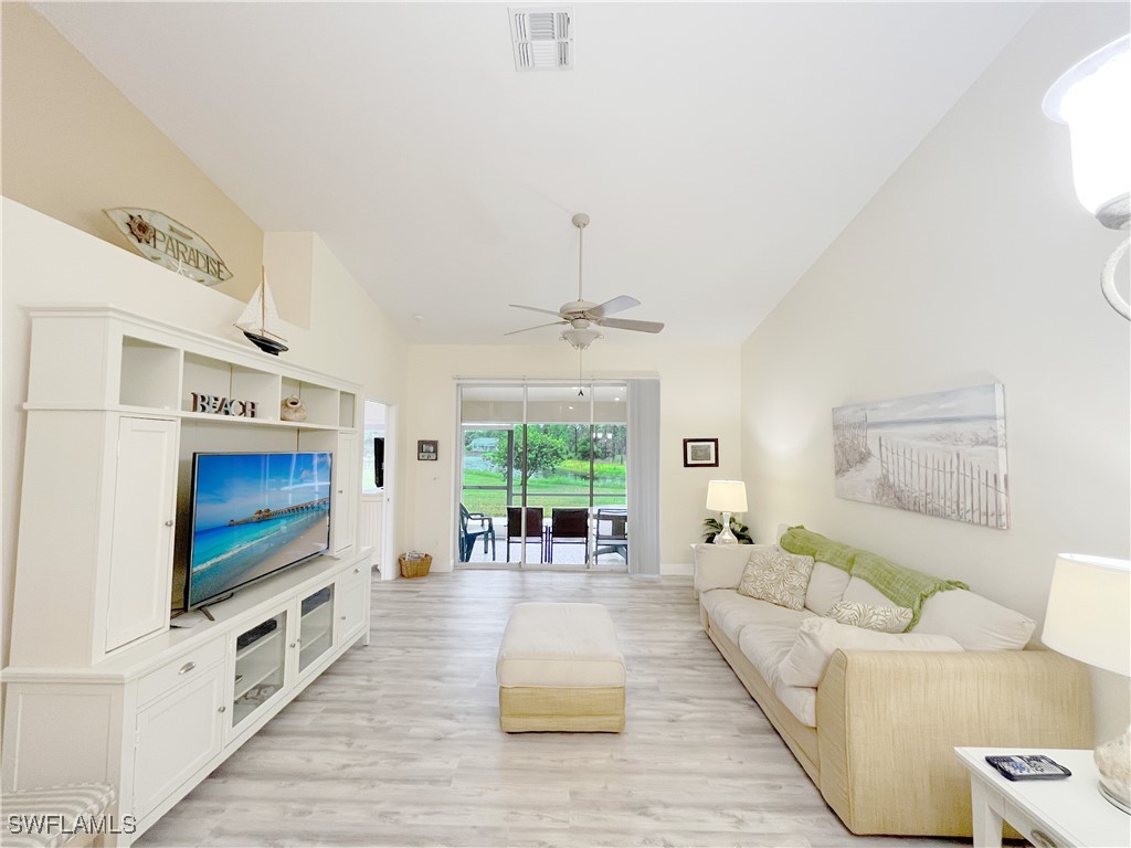 5390 Whitten Drive Naples FL 34104 225032343 image4