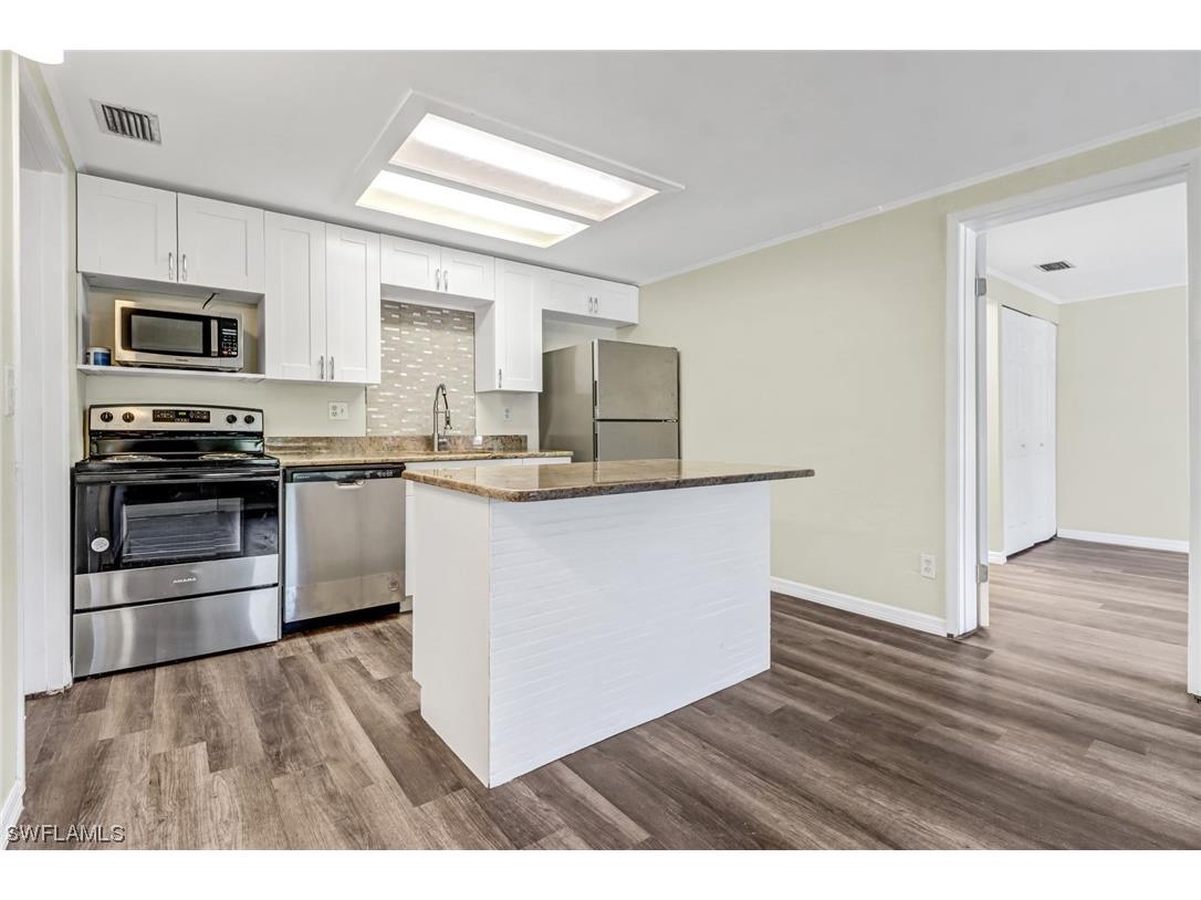 5393 Treetops Drive #I-Q-1 Naples FL 34113 223090235 image1