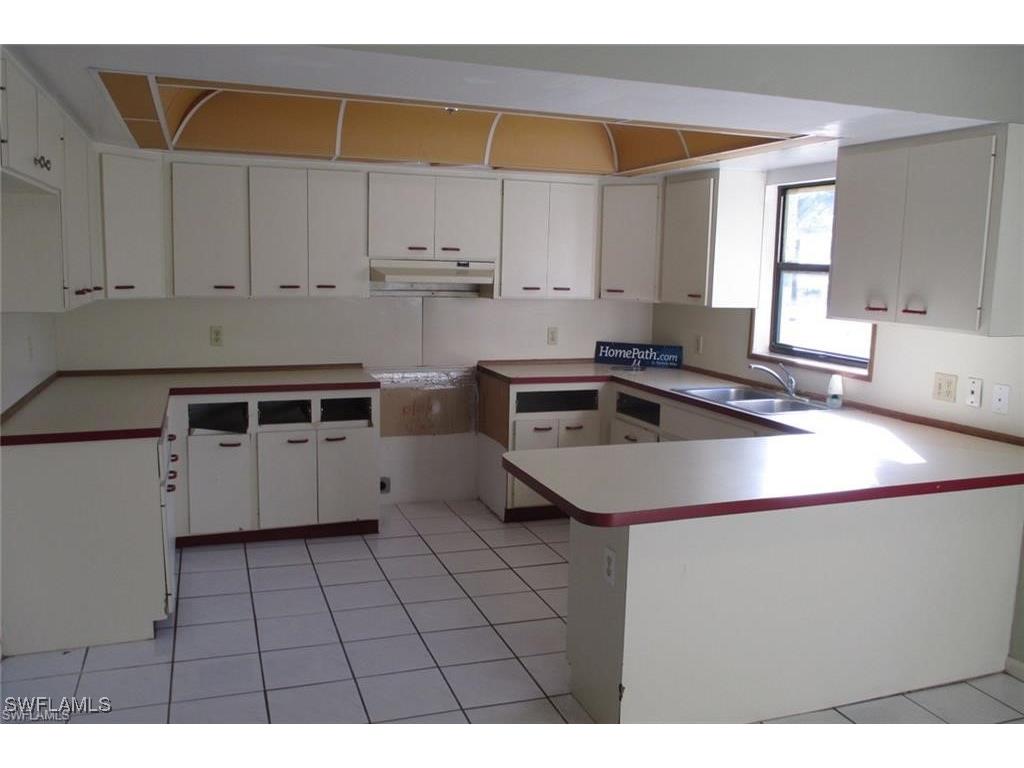 5395 Carolina Avenue Naples FL 34113 225066464 image11