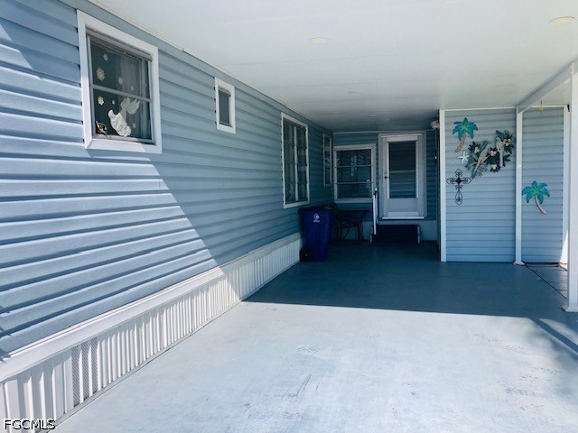 54 Channel Lane Fort Myers FL 33905 2026028796 image2