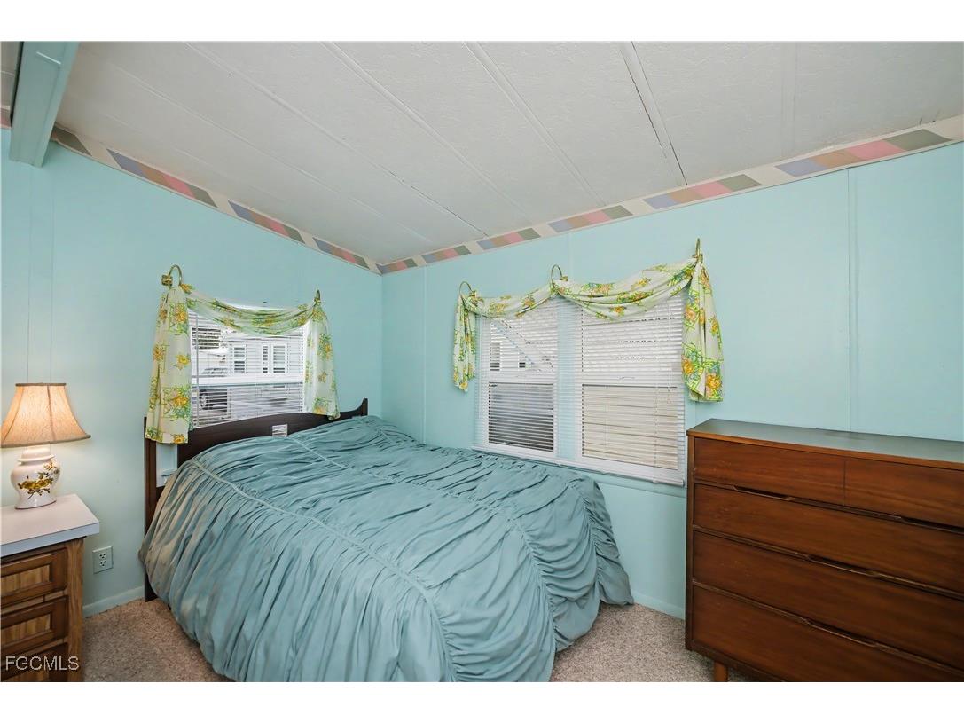 54 La Fonda Lane North Fort Myers FL 33903 2026002746 image11