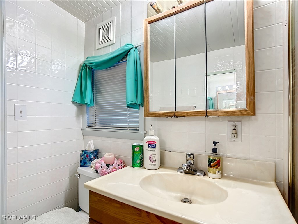 54 La Fonda Lane North Fort Myers FL 33903 225055583 image22