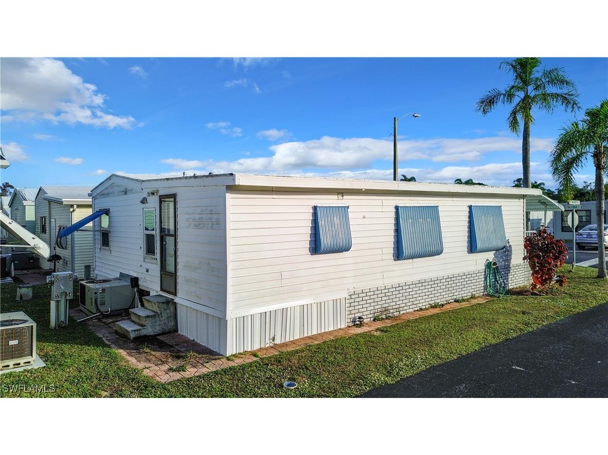54 La Fonda Lane North Fort Myers FL 33903 225055583 image24