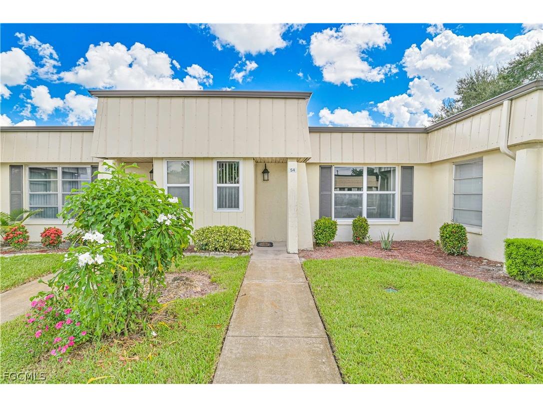 54 Laconia Court Fort Myers FL 33919 2026007779 image2