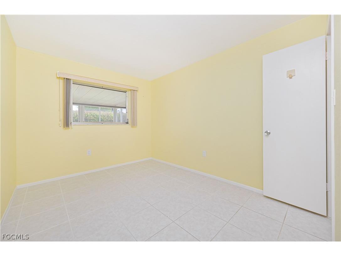 54 Laconia Court Fort Myers FL 33919 2026007779 image20