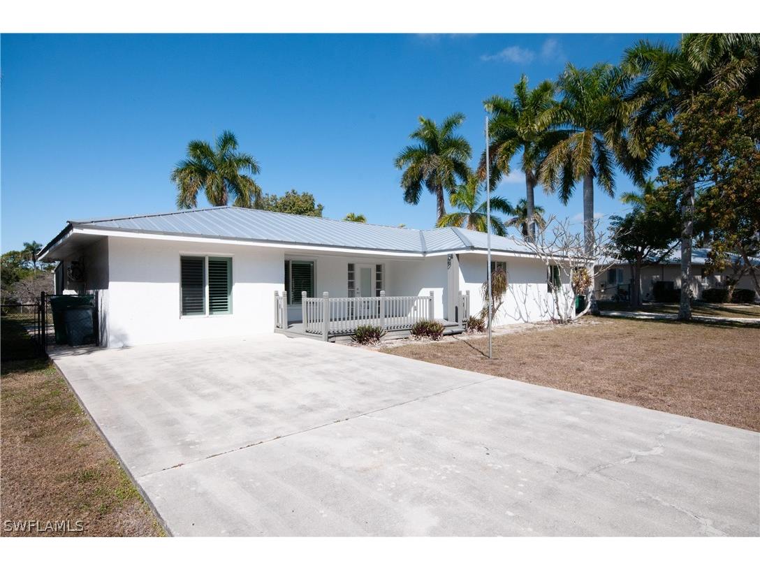 54 Liberty Lane Naples FL 34112 226004234 image2