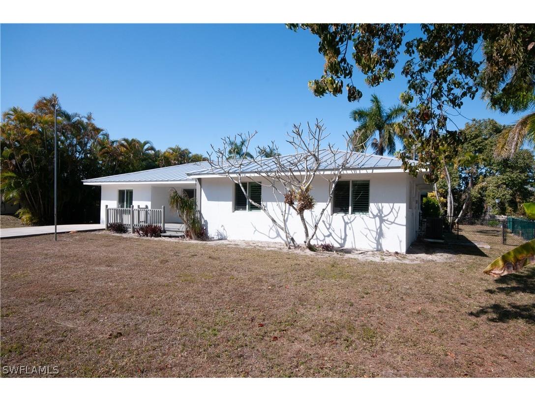 54 Liberty Lane Naples FL 34112 226004234 image3