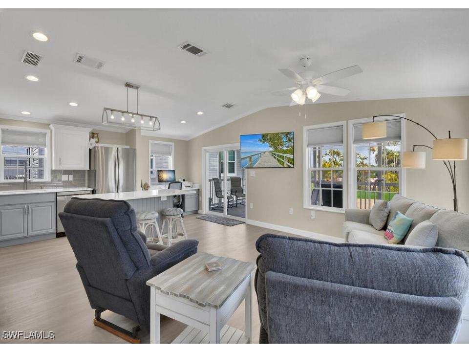 54 Oyster Bay Lane Fort Myers Beach FL 33931 224065013 image5