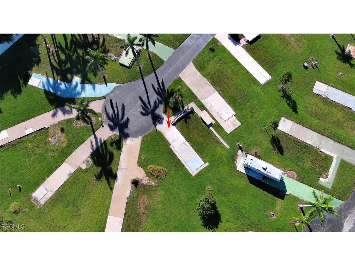 54 Poplar Place Fort Myers FL 33908 2025015528 image1