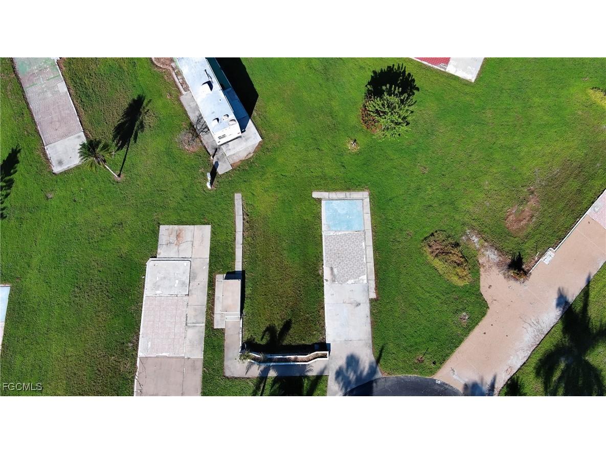 54 Poplar Place Fort Myers FL 33908 2025015528 image4