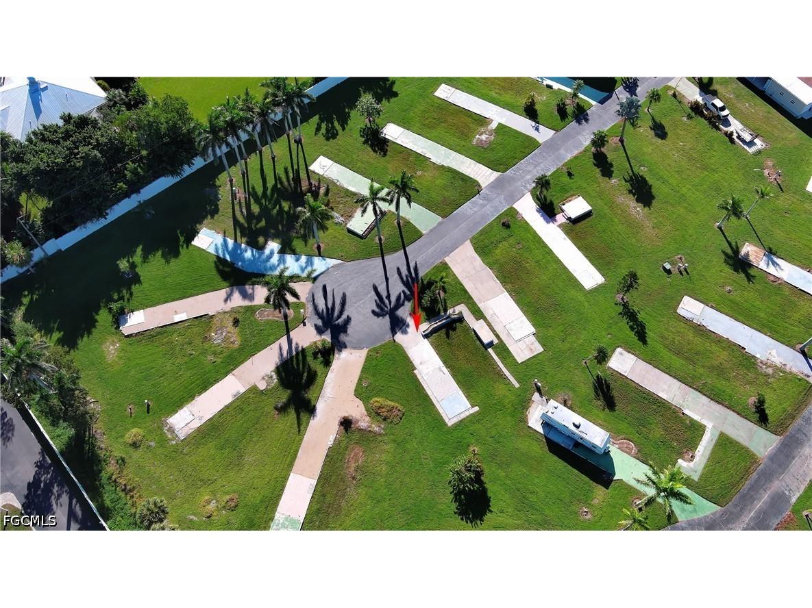 54 Poplar Place Fort Myers FL 33908 2026026482 image1