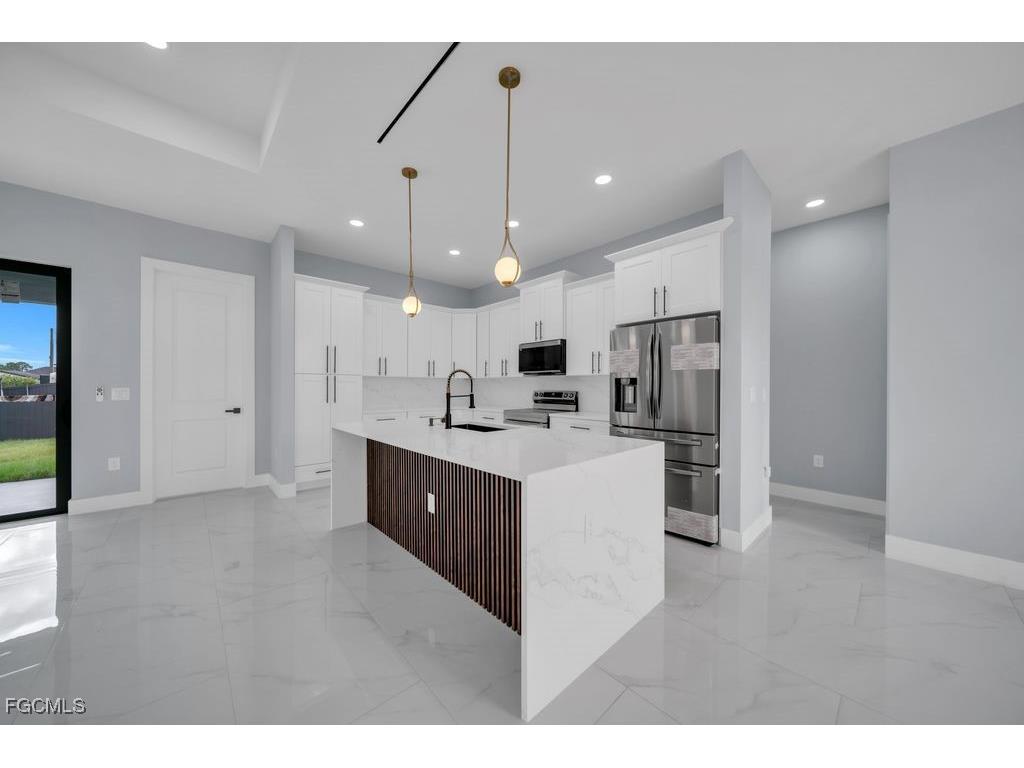 54 Tena Avenue S Lehigh Acres FL 33976 2025016040 image29