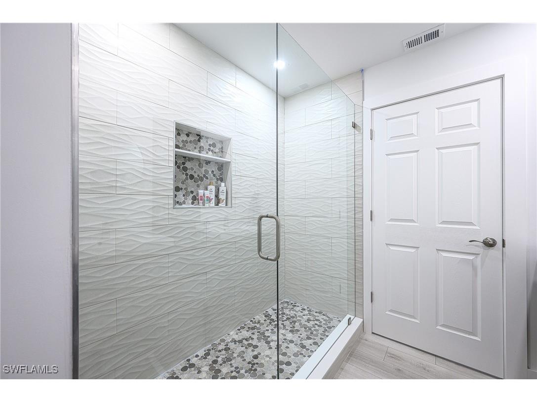 540 102nd Avenue N Naples FL 34108 225072817 image23