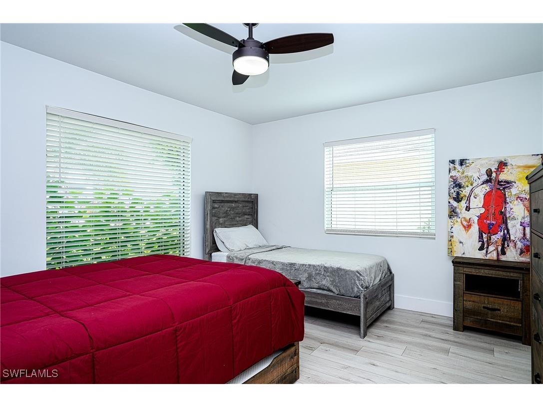 540 102nd Avenue N Naples FL 34108 225072817 image26