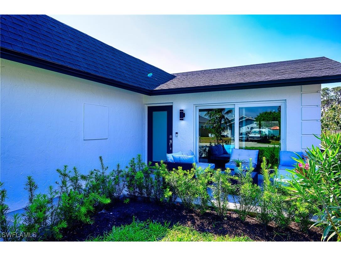 540 102nd Avenue N Naples FL 34108 225072817 image4