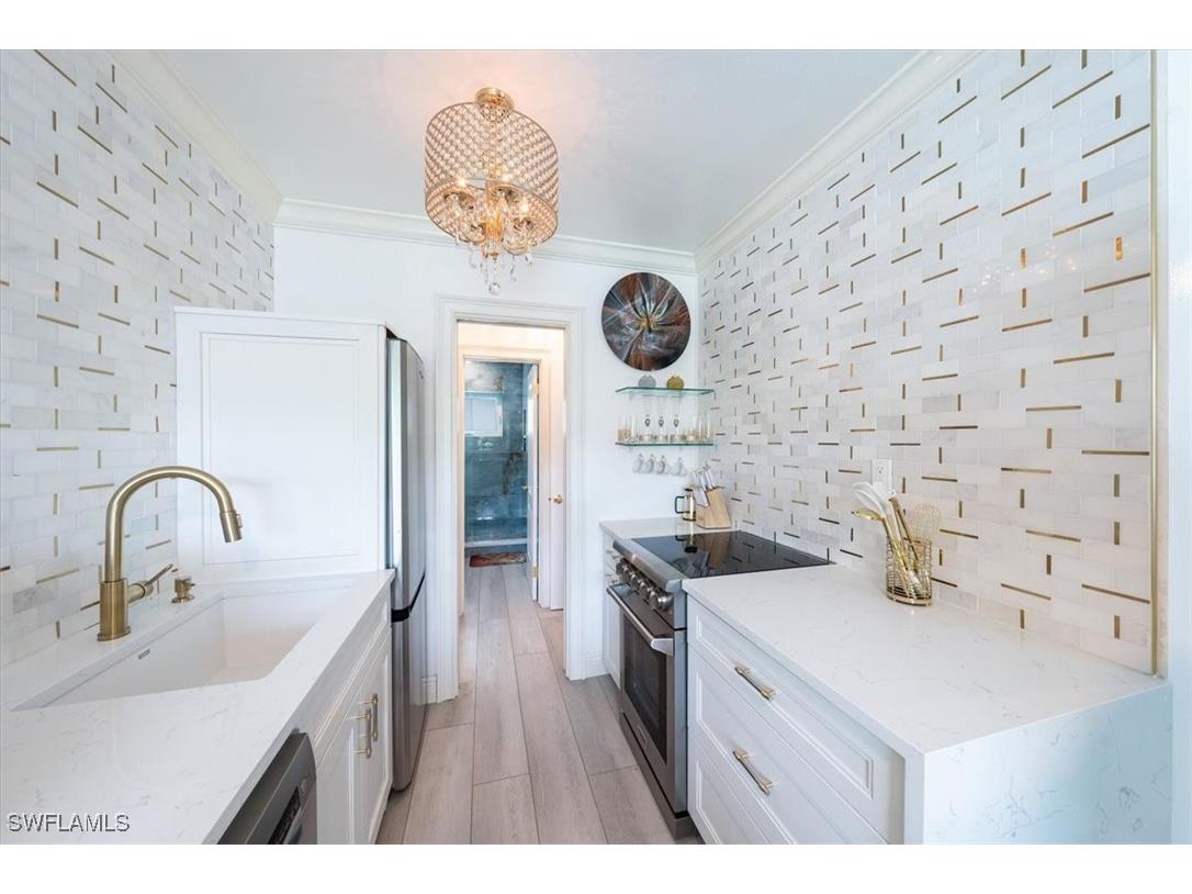 540 4th Avenue S #13 Naples FL 34102 225076327 image11