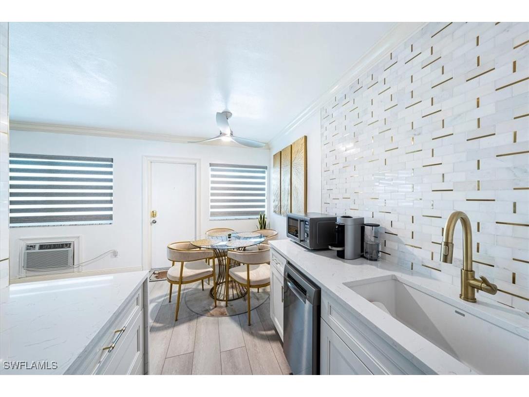 540 4th Avenue S #13 Naples FL 34102 225076327 image7