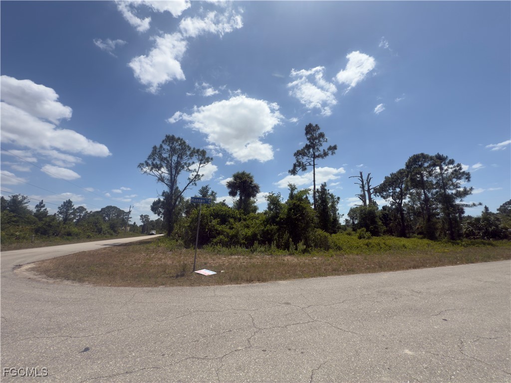 540 Aspen Avenue S Lehigh Acres FL 33974 2025008333 image4