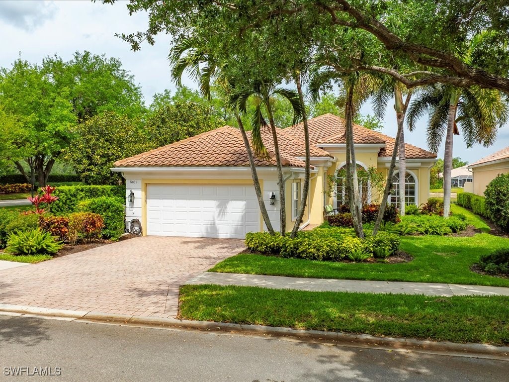 5401 Freeport Lane Naples FL 34119 225030438 image1