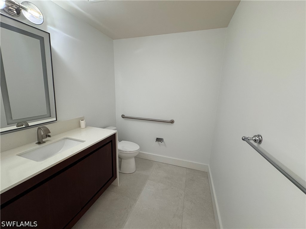  Naples FL 34109 226016615 image12