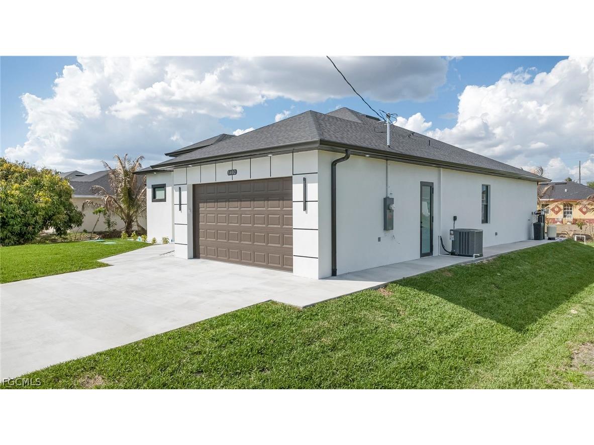 5402 6th Street W Lehigh Acres FL 33971 2026010634 image27
