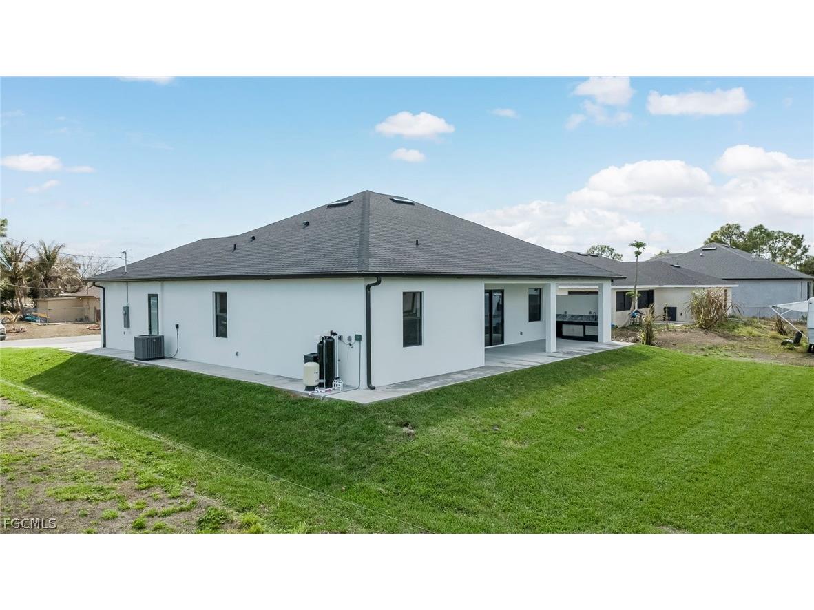 5402 6th Street W Lehigh Acres FL 33971 2026010634 image28