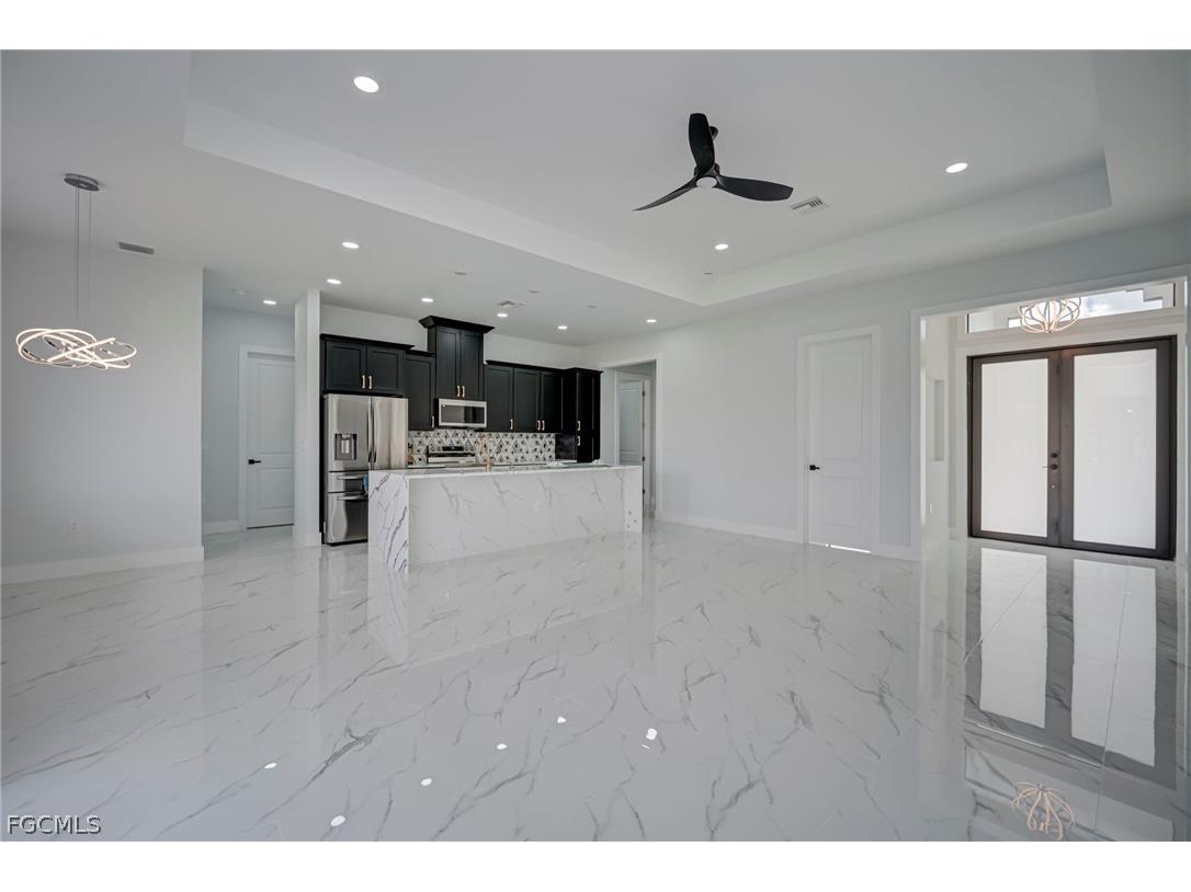 5402 6th Street W Lehigh Acres FL 33971 2026010634 image6
