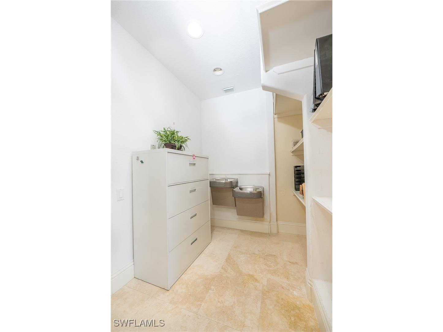  Naples FL 34109 225035919 image14