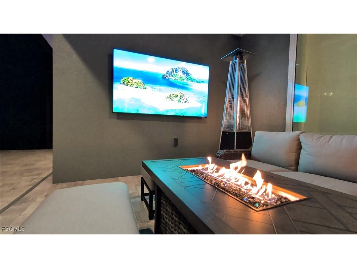 5407 SW 16th Place Cape Coral FL 33914 2025023091 image43