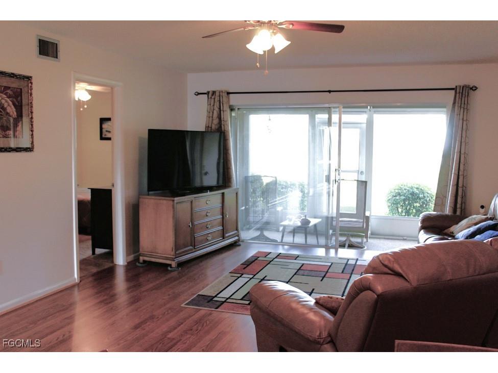 5409 Peppertree Drive #7 Fort Myers FL 33908 2026003265 image7