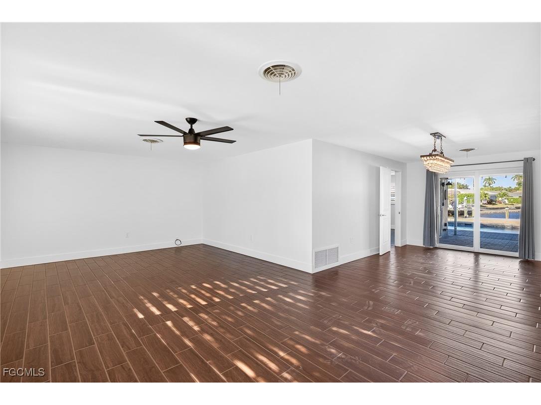 541 Bayside Drive Fort Myers FL 33919 2026003247 image20