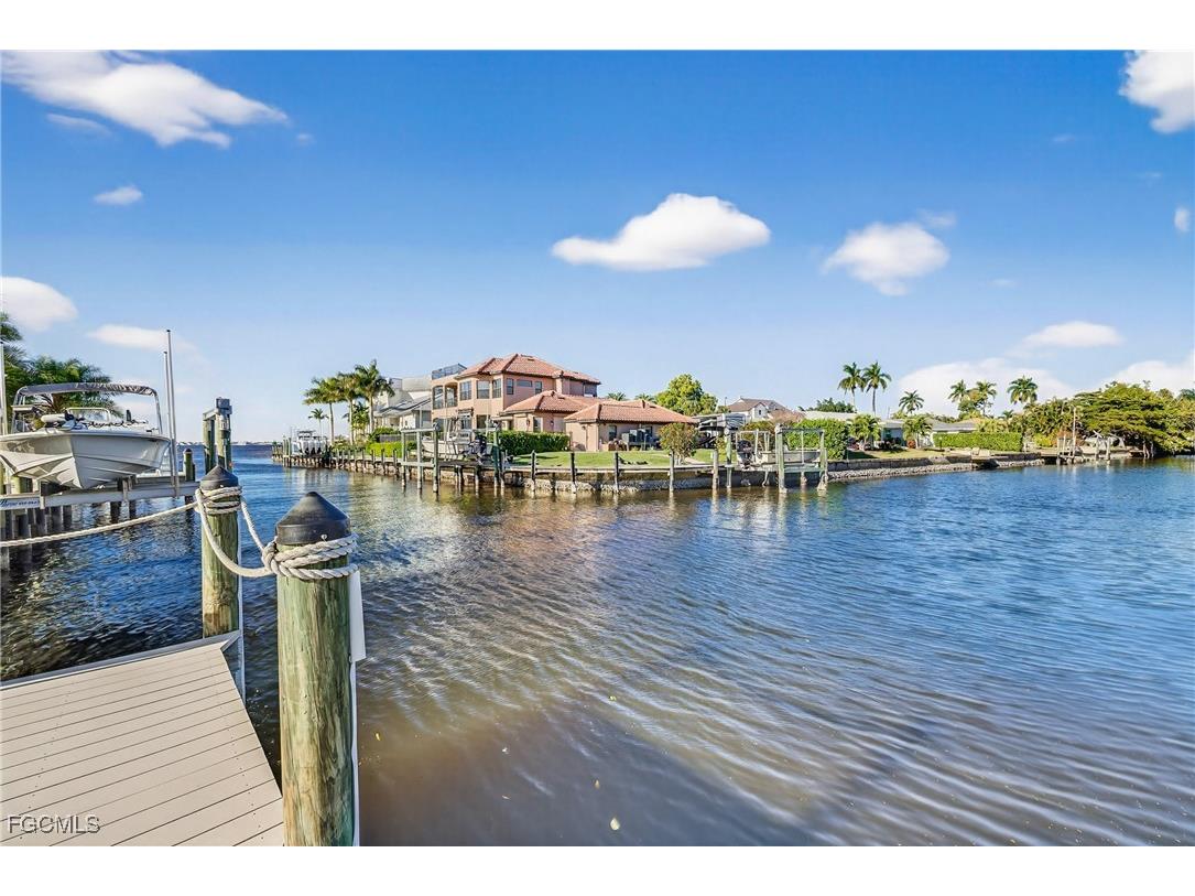 541 Bayside Drive Fort Myers FL 33919 2026003247 image27