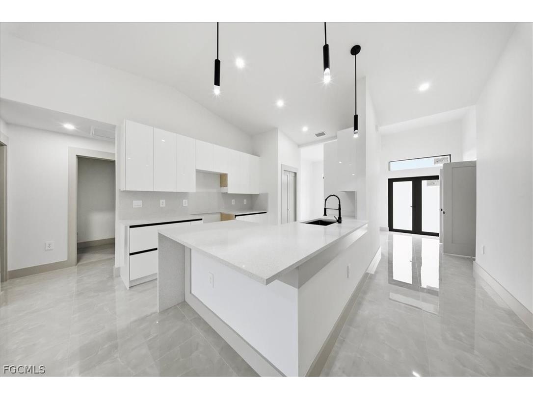 541 Chalet Avenue S Lehigh Acres FL 33974 2026011983 image23