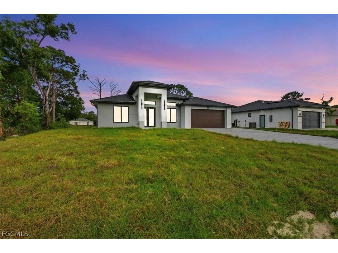 541 Chalet Avenue S Lehigh Acres FL 33974 2026011983 image3