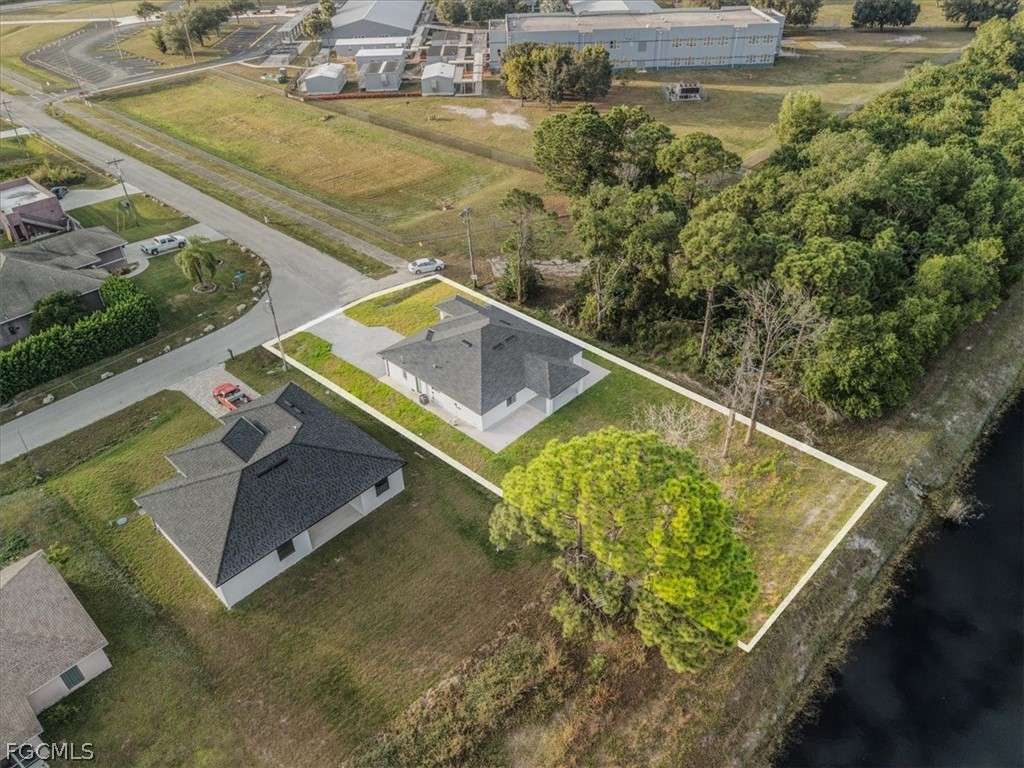541 Chalet Avenue S Lehigh Acres FL 33974 2026011983 image39