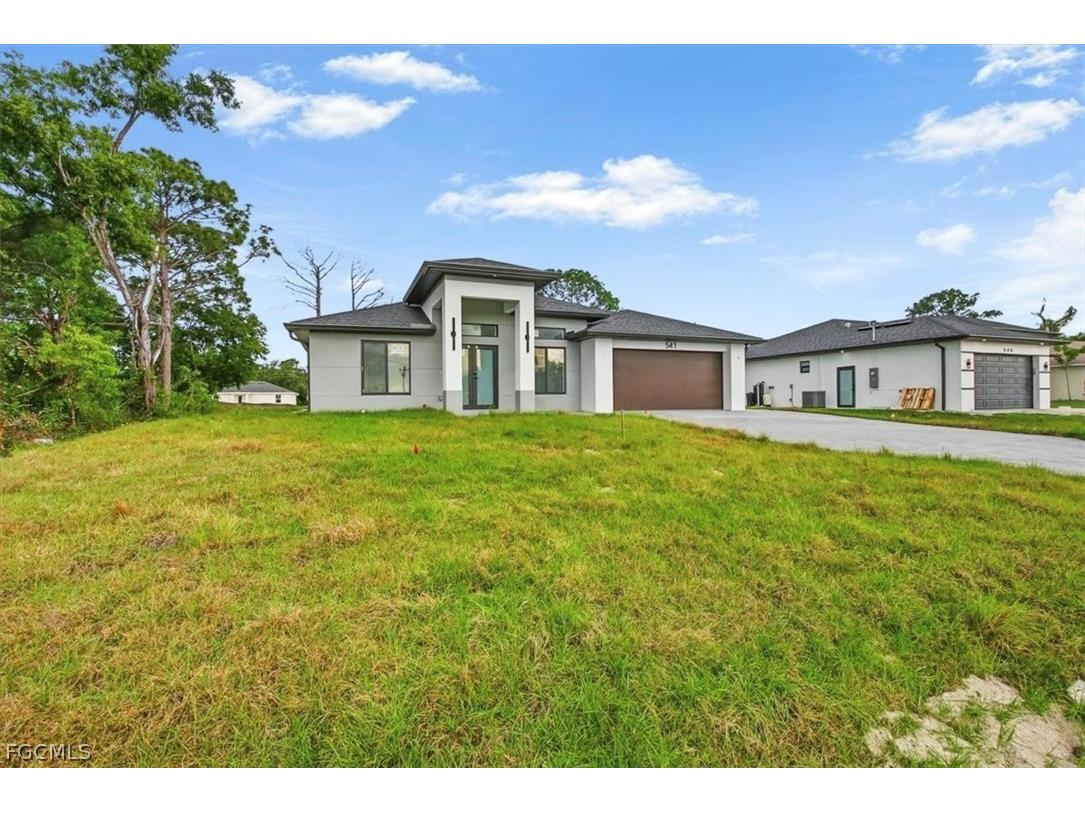 541 Chalet Avenue S Lehigh Acres FL 33974 2026011983 image6